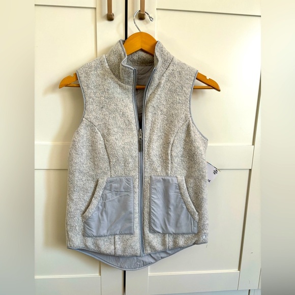 Smartwool Anchor Line reversible vest in gray size xs NWT - Picture 1 of 8